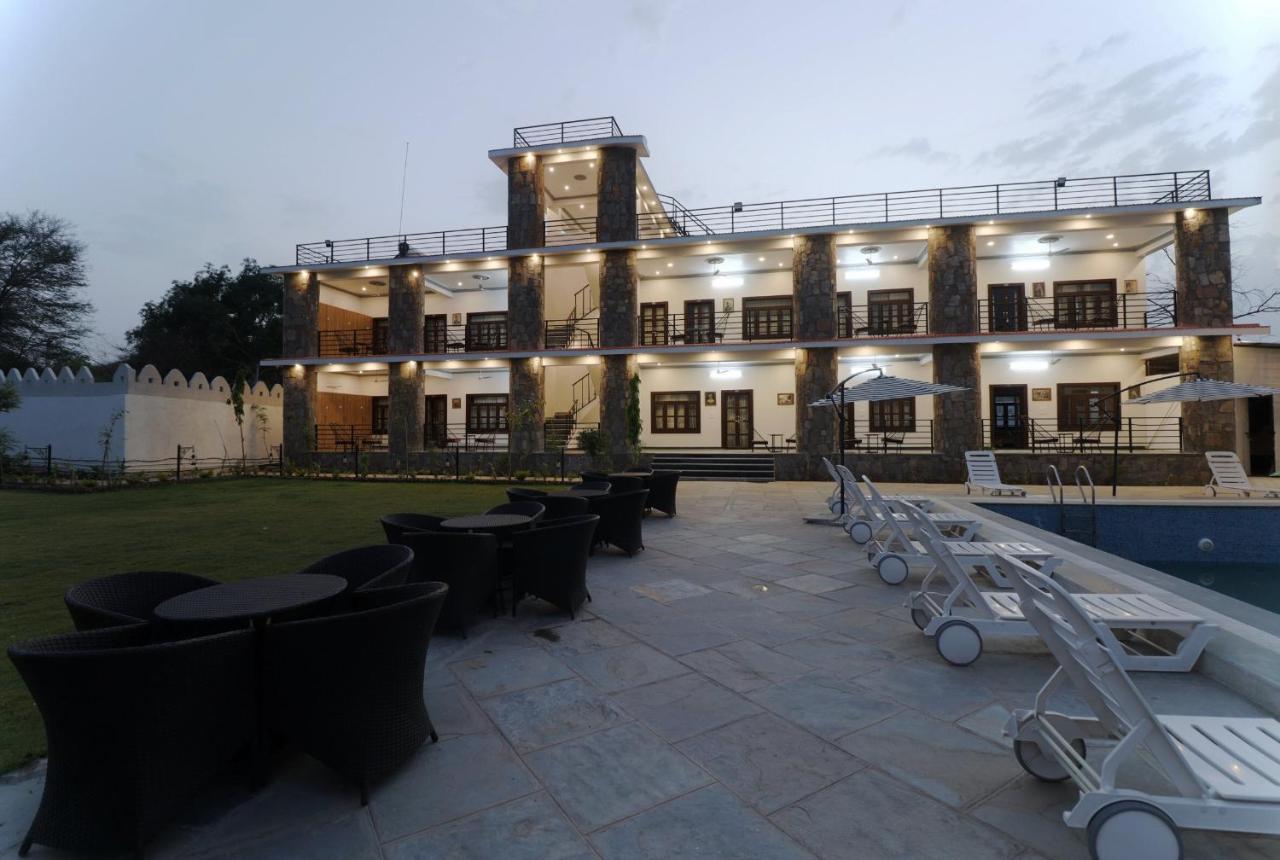 Keshav Resort Udaipur Exterior photo